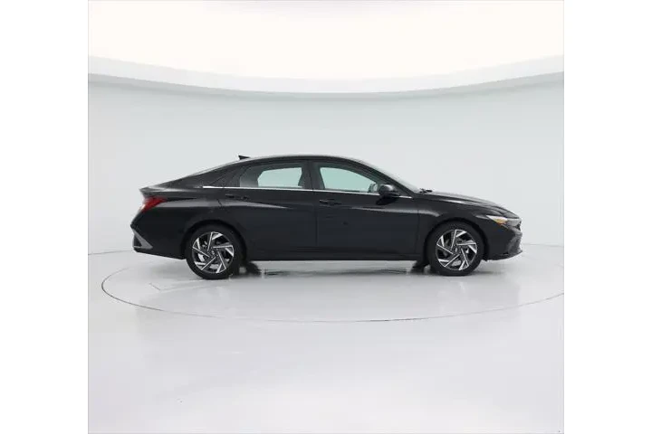 $22998 : Hyundai ELANTRA 2024 SEL 4dr image 7