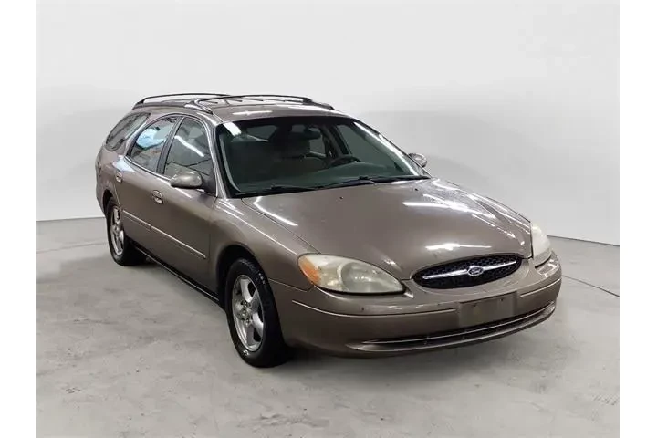 $3261 : Ford Taurus 2002 SE 4dr Wago image 7