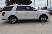 $25413 : Ford Expedition 2018 4x2 Lim thumbnail