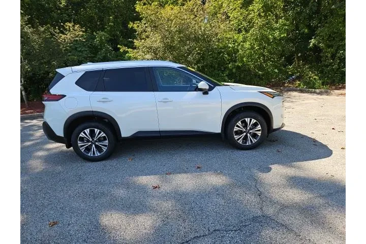 $24995 : Nissan Rogue 2023 AWD SV 4dr image 2