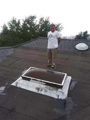 MR Lopez Painter LLC image 4