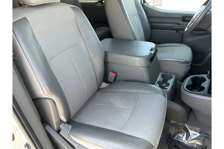 $22584 : Nissan NV 2016 3500 HD S 3dr image 10