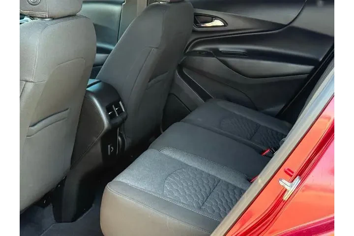 $17129 : Chevrolet Equinox 2020 LT 4d image 7