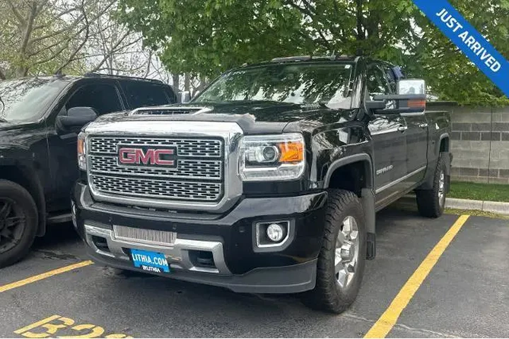 $38995 : GMC Sierra 3500HD 2018 4x4 D image 1
