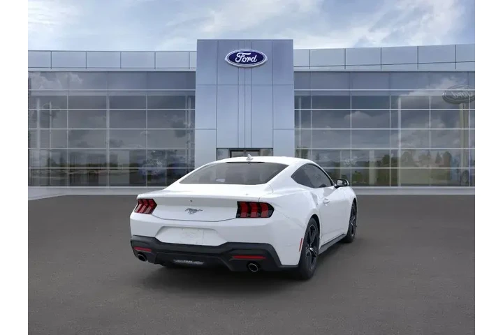 Ford Mustang 2025 EcoBoost 2 image 8