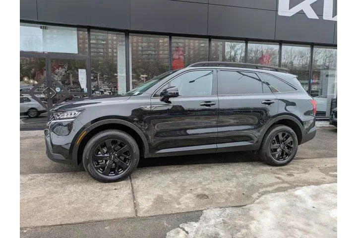 $28395 : Kia Sorento 2023 AWD X-Line image 9