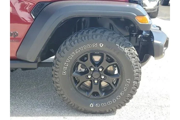 $31990 : Jeep Wrangler Unlimited 2021 image 7