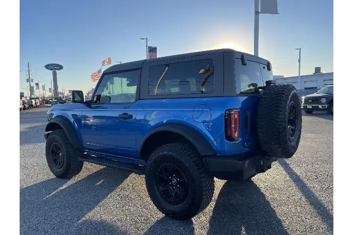$39000 : Ford Bronco 2023 4x4 Base Ad image 3