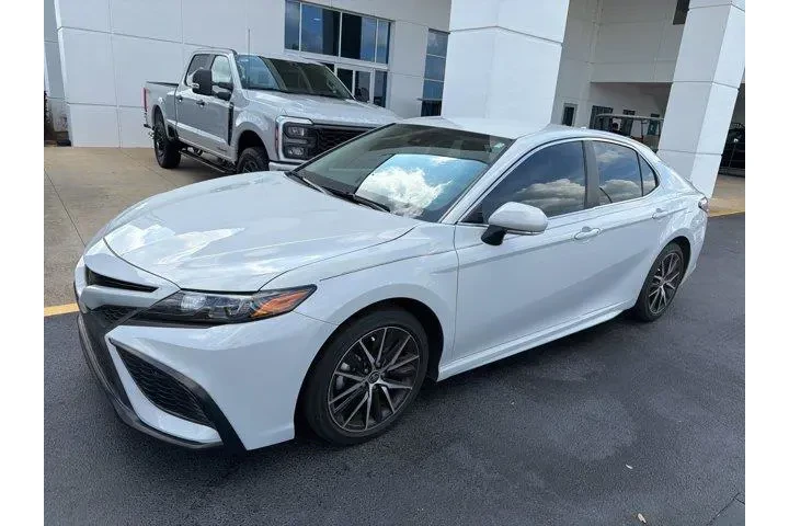 $24600 : Toyota Camry 2023 SE 4dr Sed image 1
