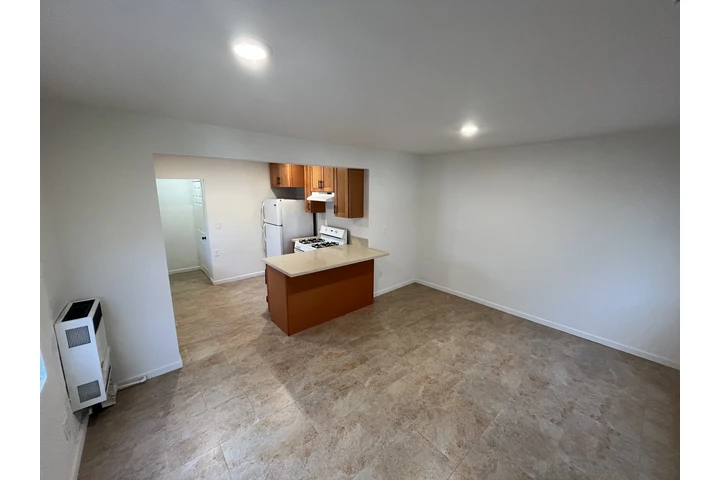 $2100 : House for rent image 4