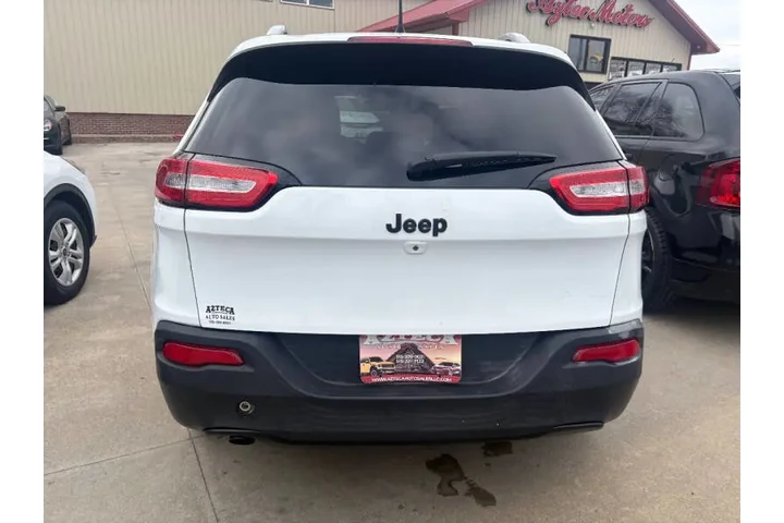 $10950 : 2018 Cherokee Latitude Plus image 6