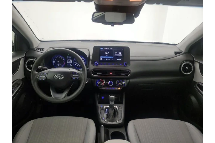 $17998 : Hyundai KONA 2023 SEL 4dr Cr image 9