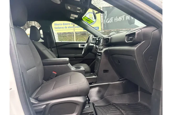 $19499 : 2022 Explorer Police Intercep image 9