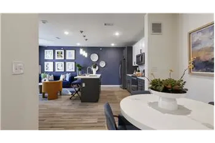 $1676 : Rental property with 1 bedro image 10