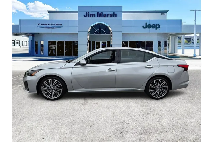 $19488 : Nissan Altima 2023 2.5 SL 4d image 3