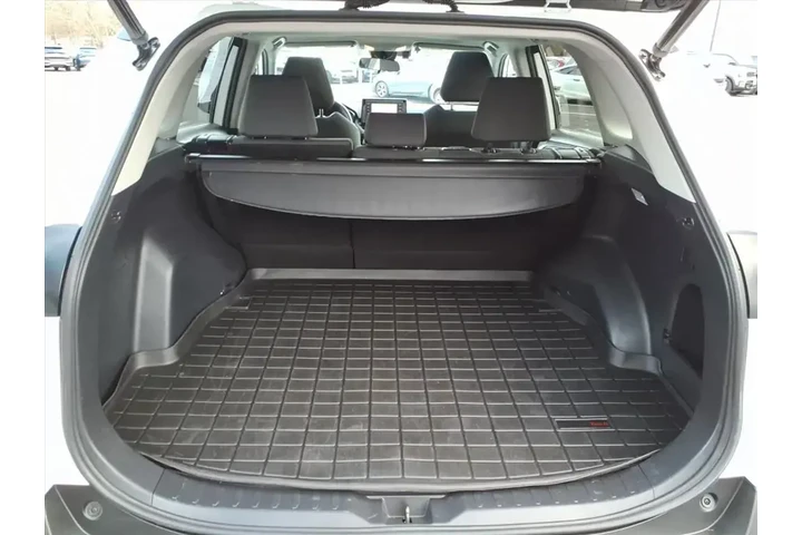 $29999 : Toyota RAV4 Hybrid 2021 AWD image 9