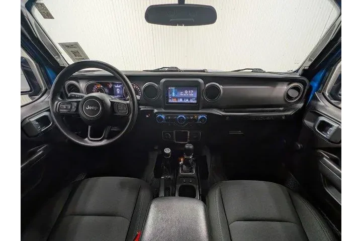 $31993 : Jeep Wrangler 2023 4x4 Sport image 3