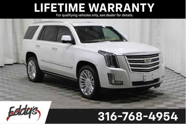 $31982 : Cadillac Escalade 2017 4x4 P image 1