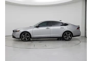 $27998 : Honda Accord Hybrid 2024 Spo thumbnail