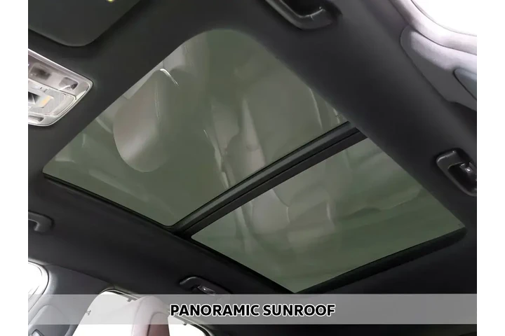 $34949 : Genesis GV70 2023 AWD 2.5T S image 4