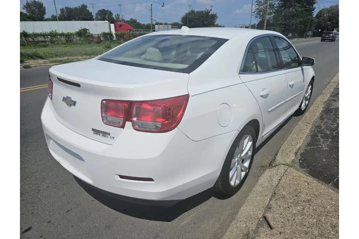 $499 : 2013 Malibu image 5