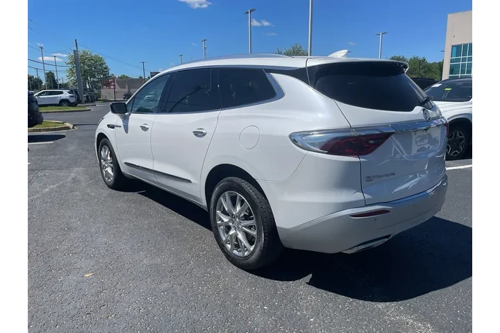 $35475 : Buick Enclave 2023 4x4 Essen image 7