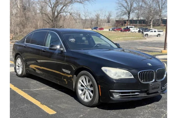 $11999 : 2015 BMW 7 Series 740Li image 1