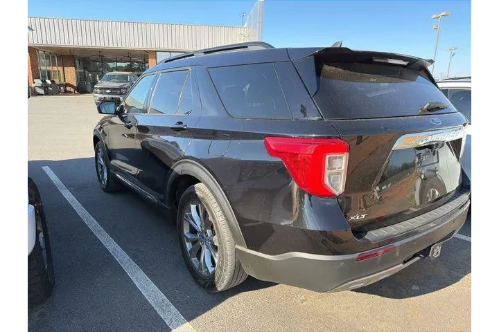 $29992 : Ford Explorer 2022 XLT 4dr S image 4