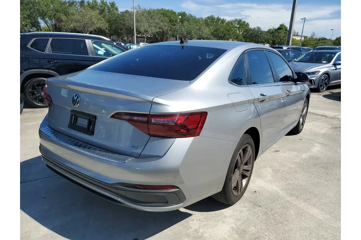 $15888 : Volkswagen Jetta 2022 SE 4dr image 8