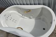 $1000 : Kohler Jacuzzi thumbnail