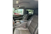 $30990 : Cadillac Escalade 2020 Stand thumbnail