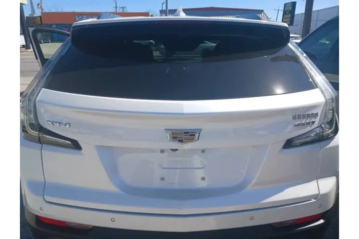 $21000 : 2020 XT4 Sport image 3