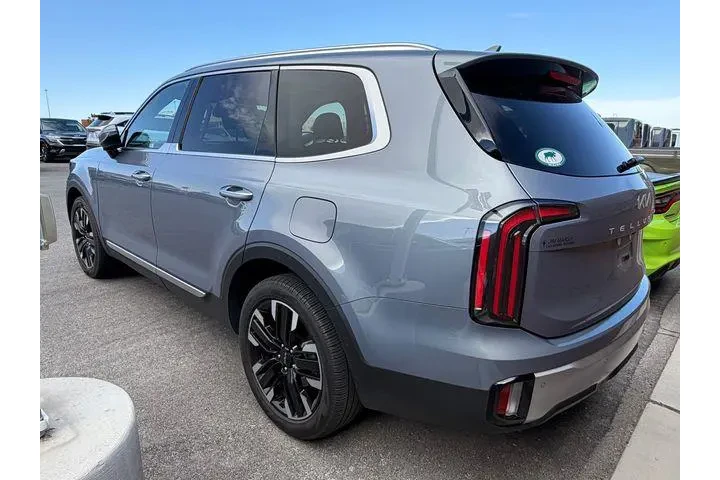 $32988 : Kia Telluride 2023 SX 4dr SU image 3