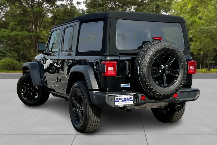 $27500 : Jeep Wrangler Unlimited 2021 image 4