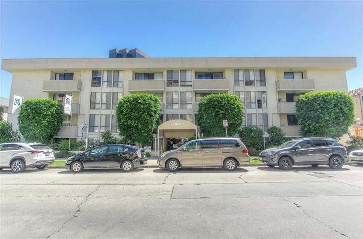 $3000 : 2bd 2ba apartment for rent image 8