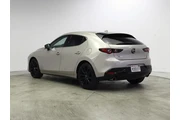 $25998 : Mazda Mazda3 Hatchback 2022 thumbnail