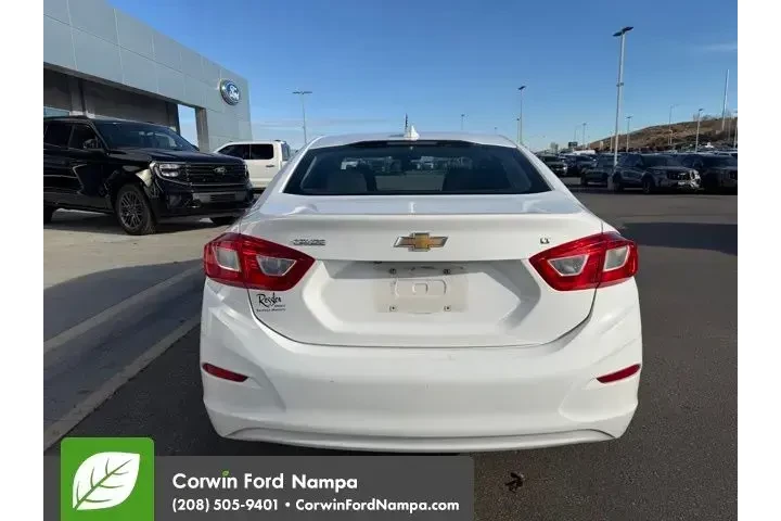 $8950 : Chevrolet Cruze 2017 LT Auto image 5