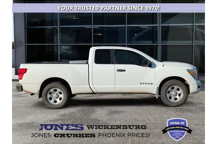 $23995 : Nissan Titan 2021 4x4 S 4dr image 5