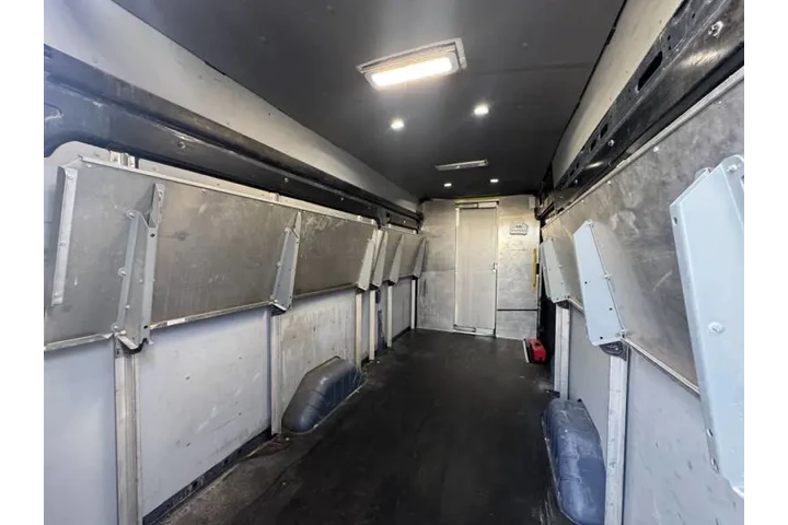 $21999 : 2021 Transit 250 image 10