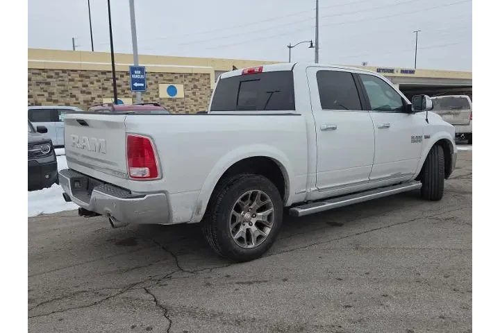 $22564 : Ram 1500 2018 4x4 Laramie Li image 6
