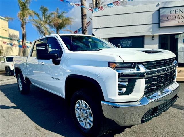 $46995 : 2022 Silverado 2500HD LT image 1