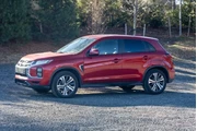 $16995 : Mitsubishi Outlander Sport 2 thumbnail