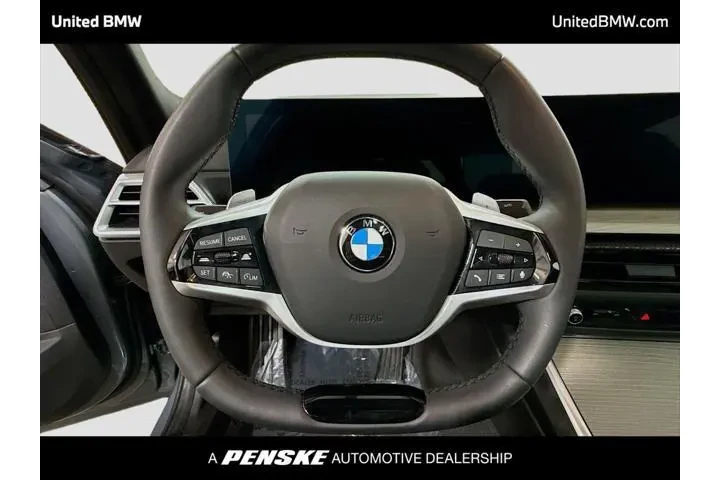 $37960 : BMW 3 Series 2025 330i 4dr S image 6