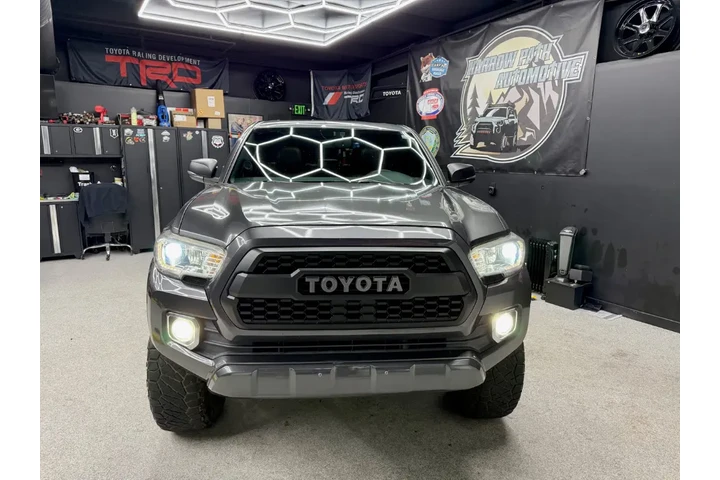 $24995 : 2016 Tacoma image 8