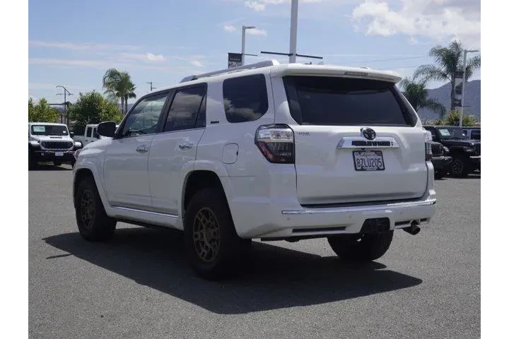 $30450 : Toyota 4Runner 2016 4x4 SR5 image 6