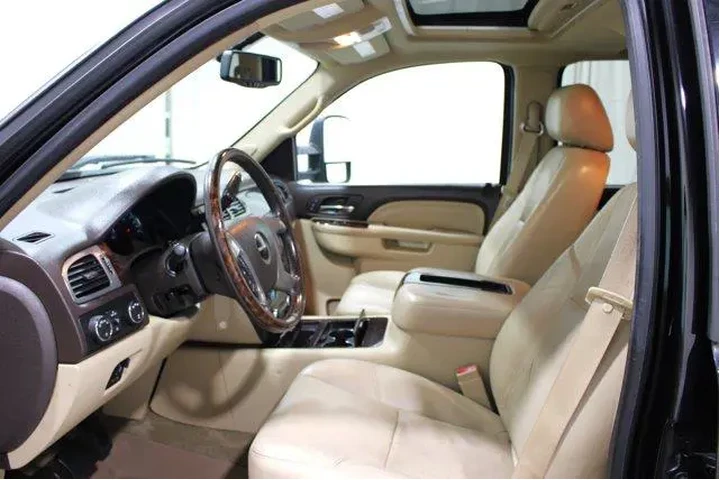 $19982 : GMC Sierra 2500HD 2012 4x4 D image 3