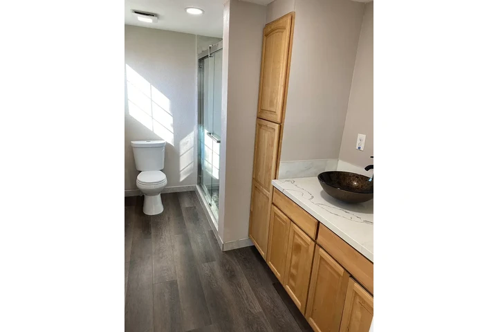 $1500 : Rialto- Listo image 6