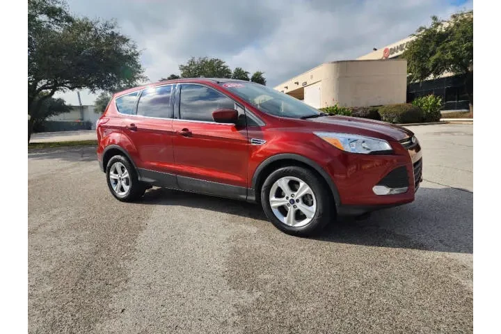 $5975 : 2014 Escape image 2
