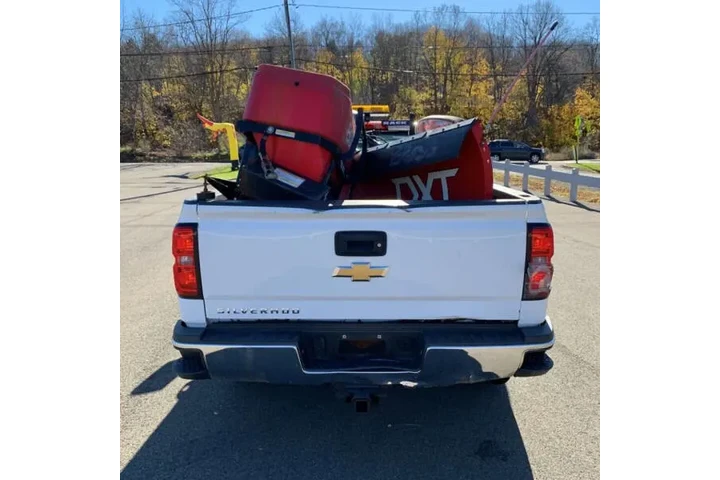 $22449 : 2015 Silverado 3500HD Work Tr image 5