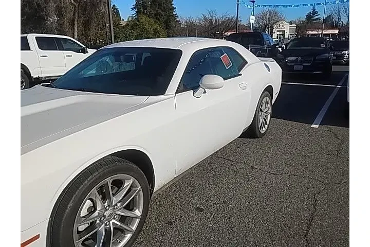 $24988 : Dodge Challenger 2022 AWD GT image 4